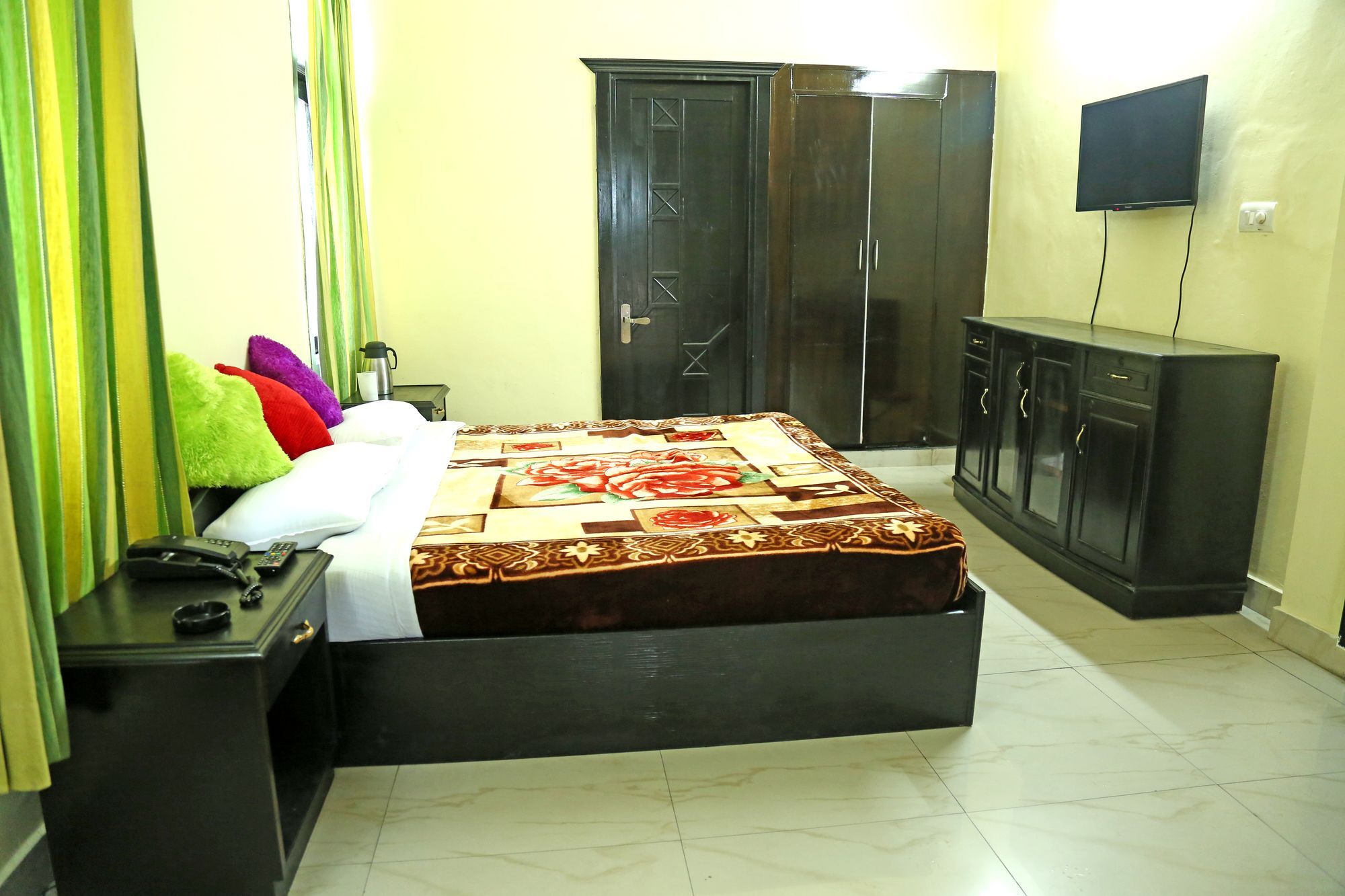 Oyo 5248 Surbee Resorts Mussoorie Kültér fotó